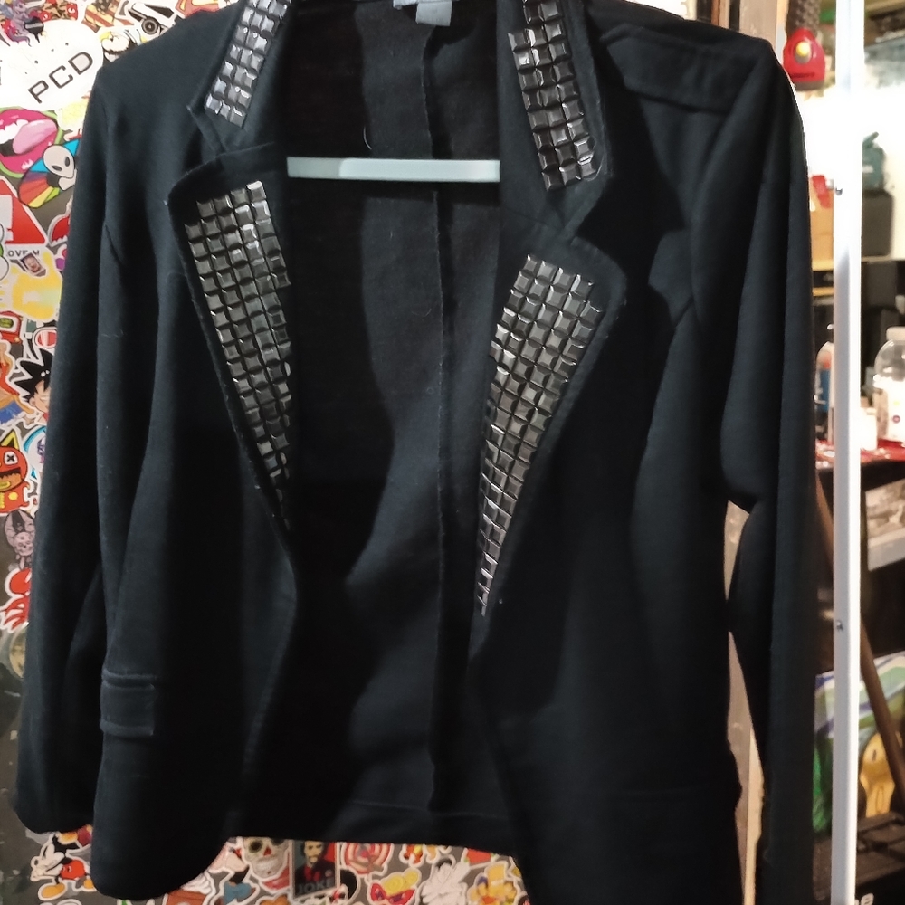 Issi medium studded blazer